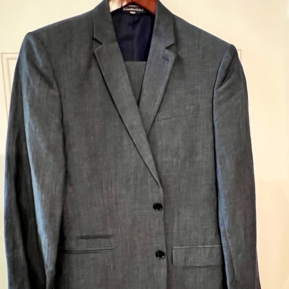 Express Other - Express Photographer fitted suit. Jacket-42L, Pants-36W/34L